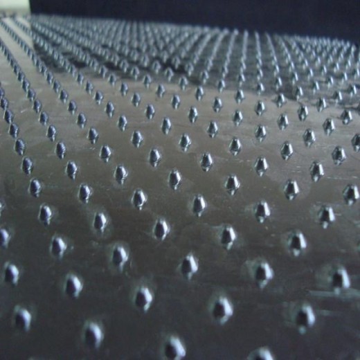 Геомембрана HDPE (ПЭНД) Тип 4/1 - 2,0 мм в Владивосток